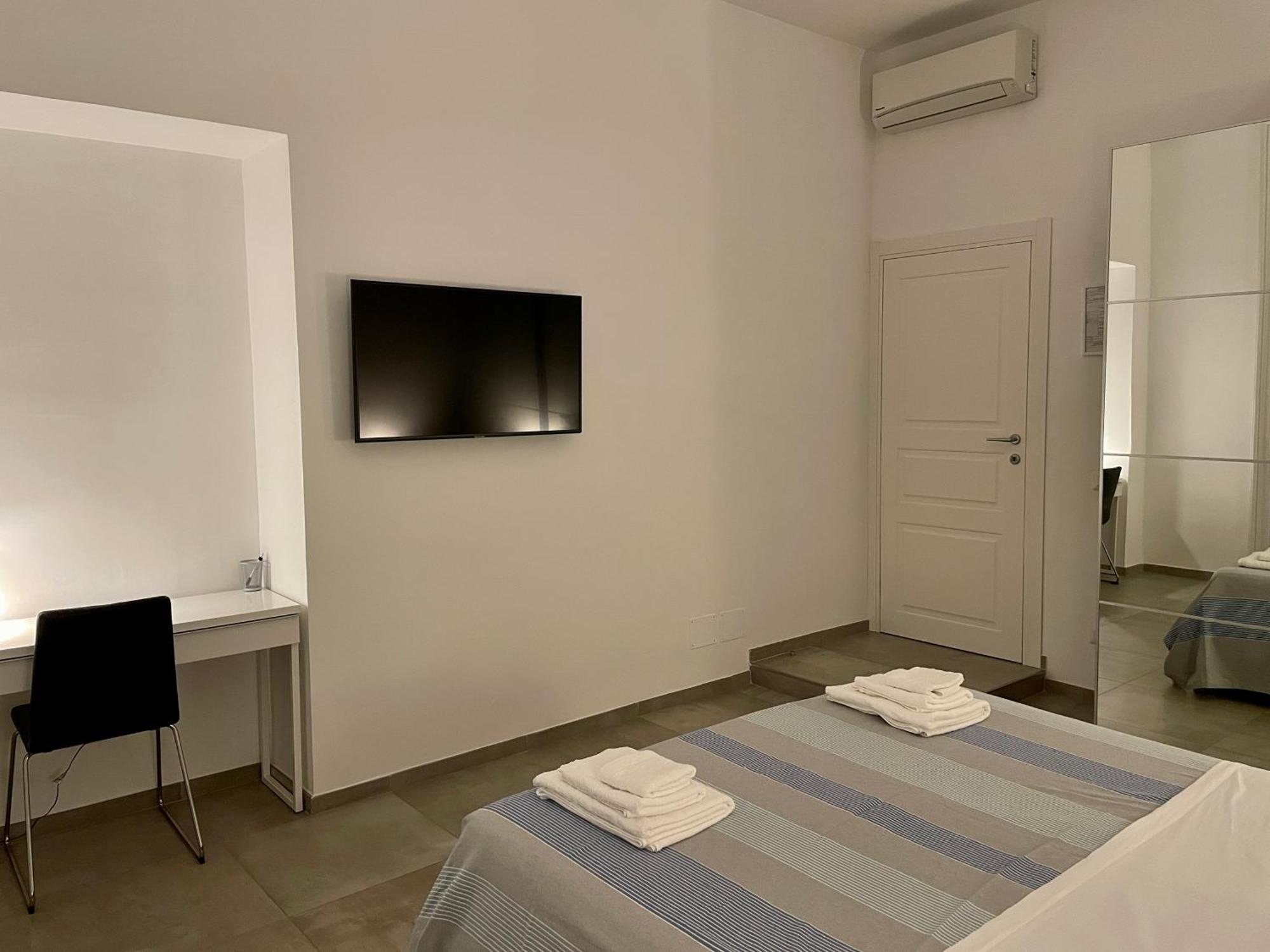 Napoli Centrale Suite Exteriér fotografie